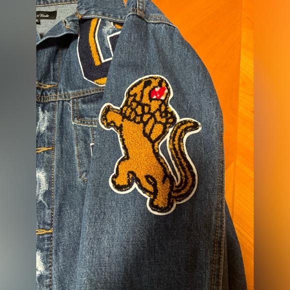 CARMAR Denim Trucker Jacket - Picture 3 of 6